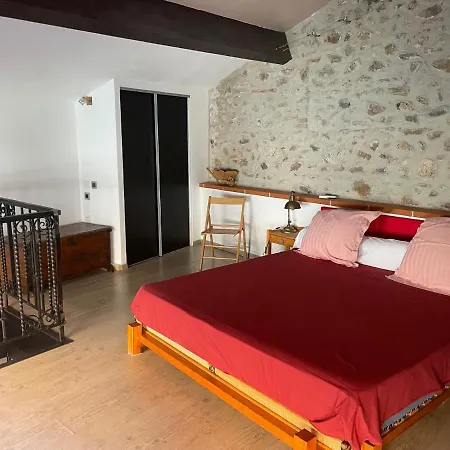 El Pati Catala Apartman *